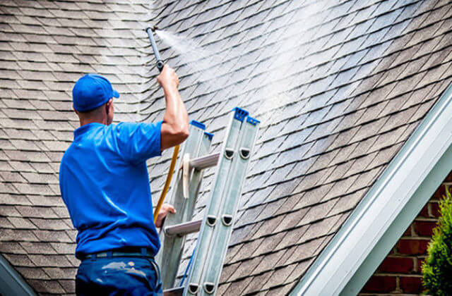 smithtown roof cleaning